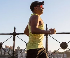 Abbigliamento sportivo da uomo
